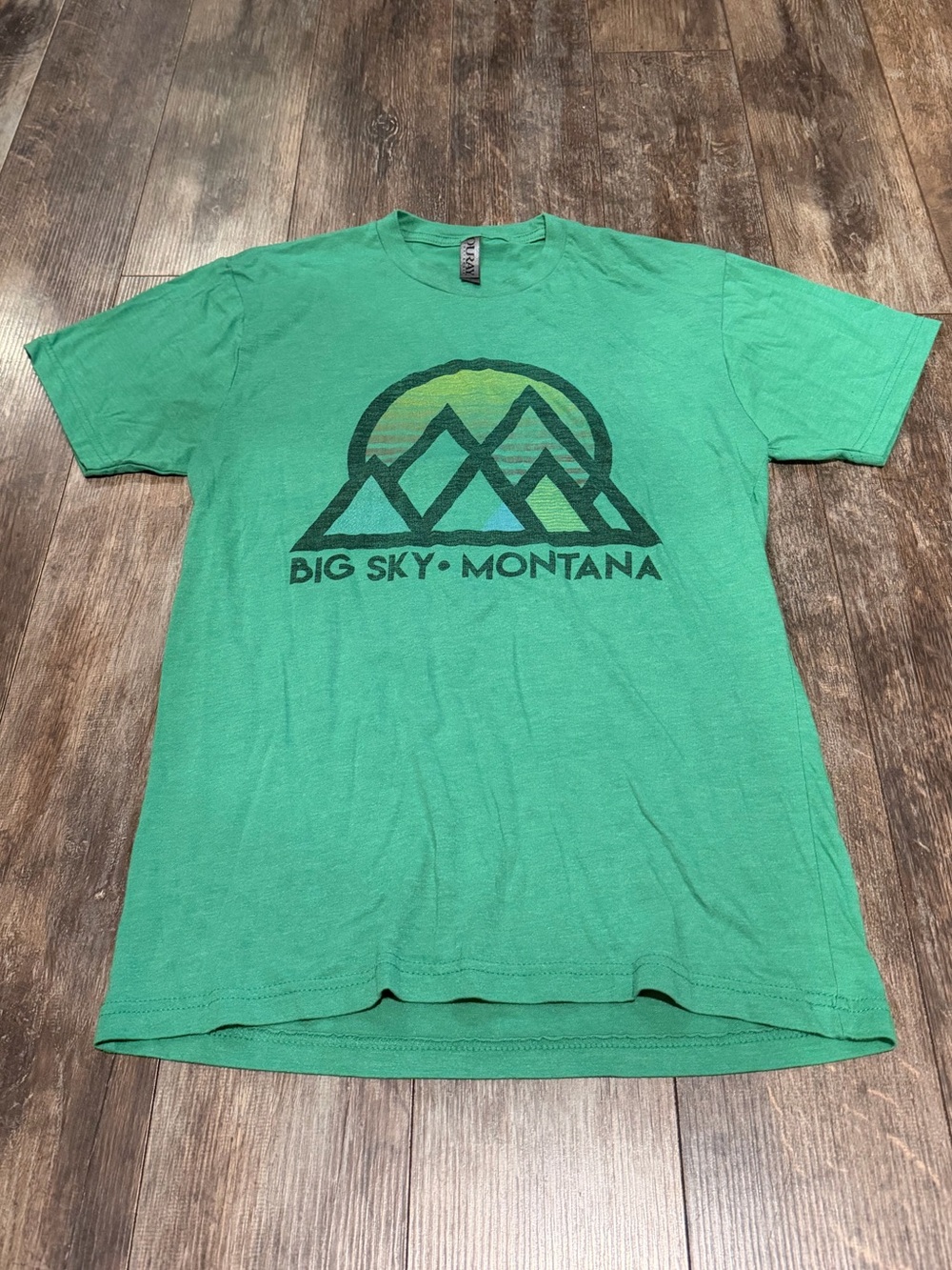 🌺Big Sky Montana Women's Green Graphic Short Sleeve Tee